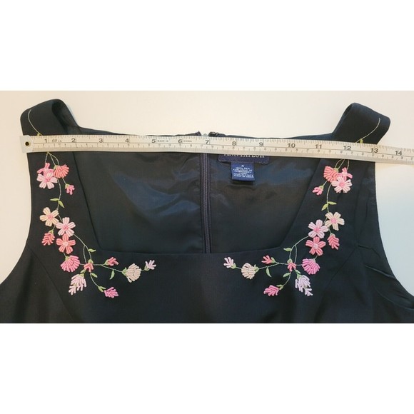 Ann Taylor Black Silk Sheath Dress Pink Floral Embroidery Sz 4 EUC Work Luncheon - Picture 8 of 12